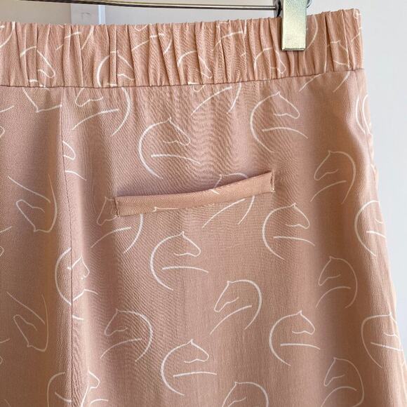 NWT Camila Coelho Shorts Horse Motif Sketches sz M CUTE! - Picture 10 of 14